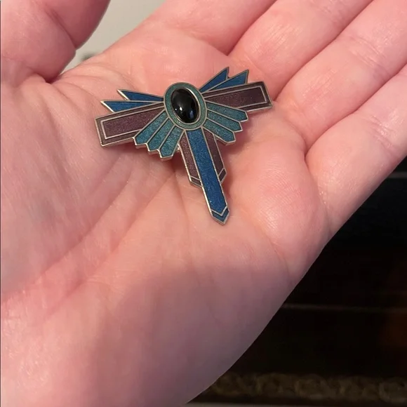 Vintage Roman Art Deco Style Enamel Brooch - Picture 4 of 6